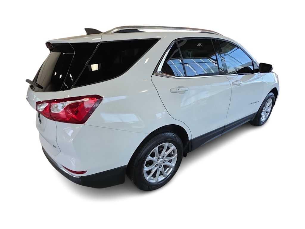 Thumbnail: 2019 Chevrolet Equinox - 17