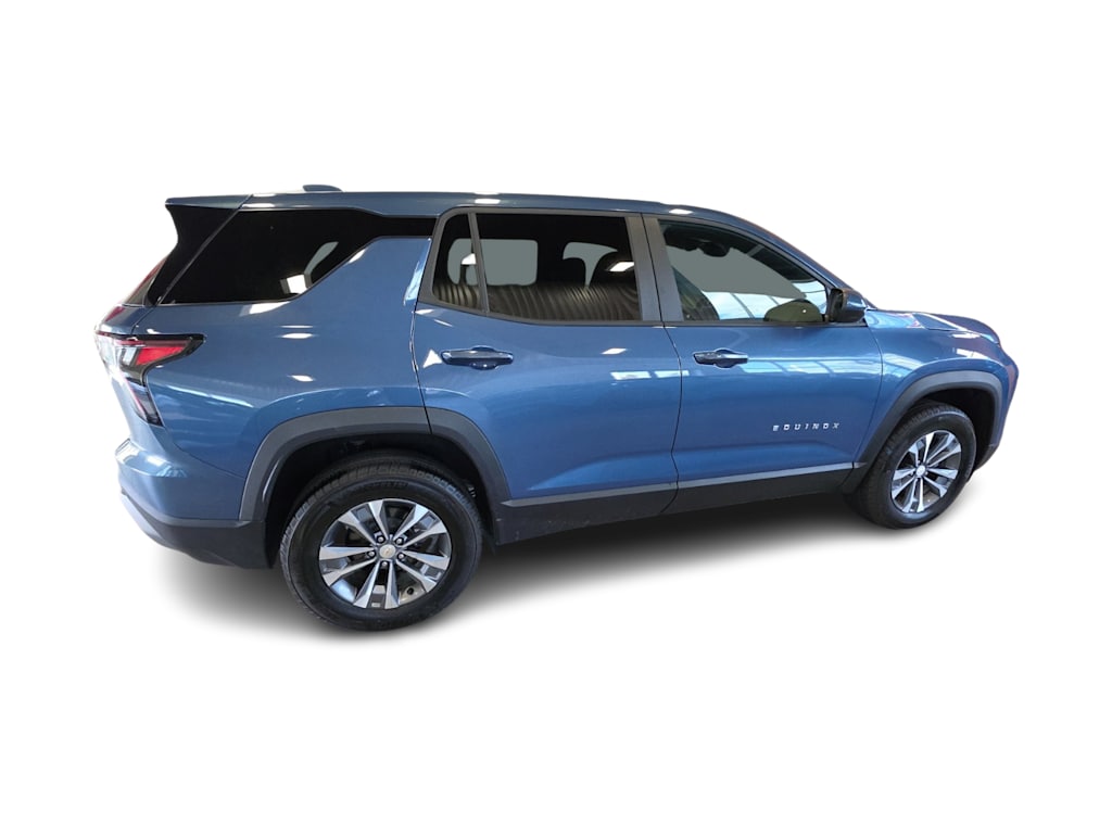 Thumbnail: 2026 Chevrolet Equinox - 16
