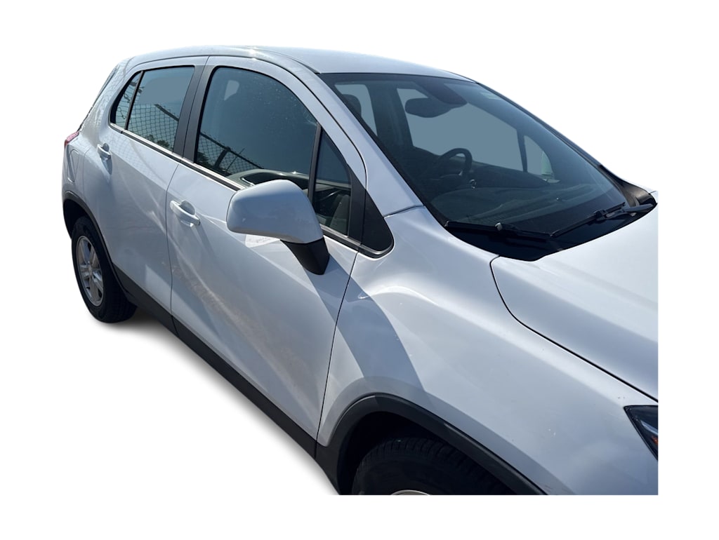 Thumbnail: 2019 Chevrolet Trax - 3
