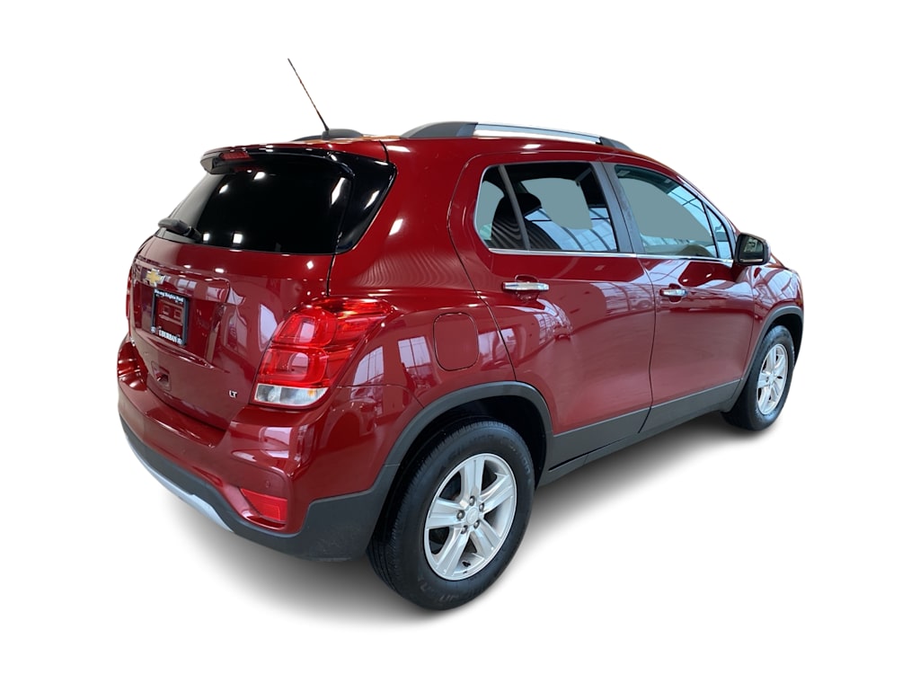 Thumbnail: 2020 Chevrolet Trax - 16