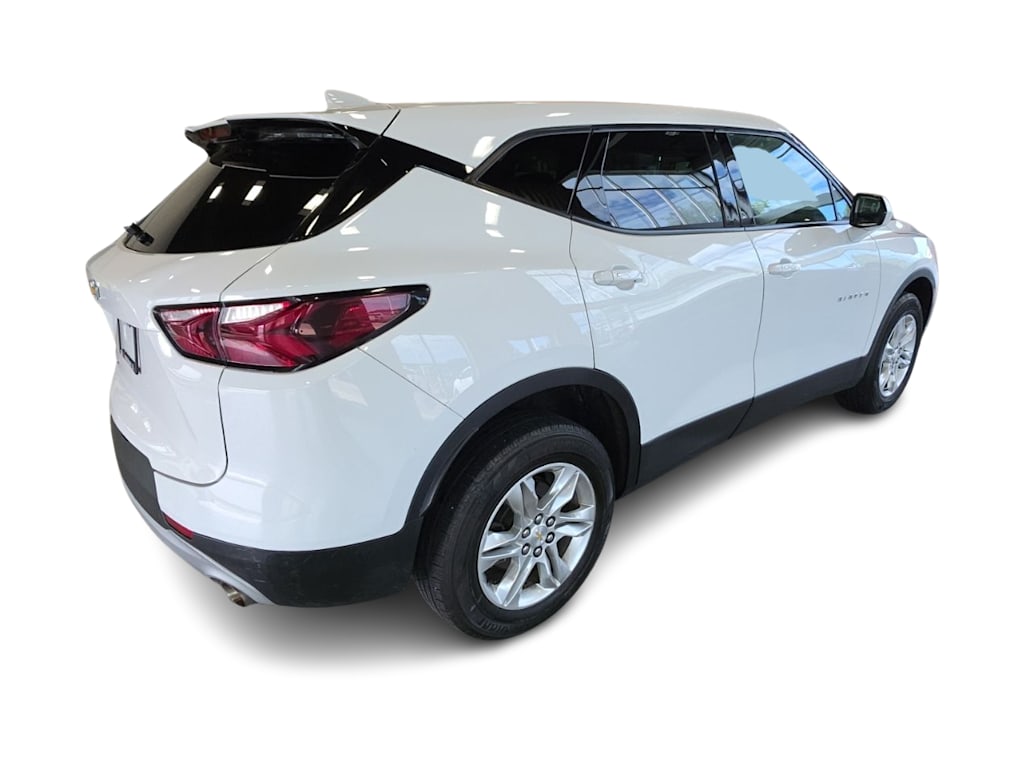 Thumbnail: 2021 Chevrolet Blazer - 21