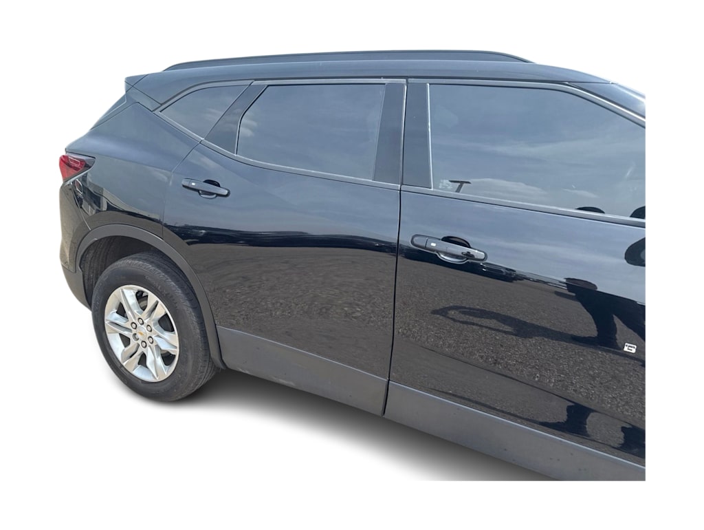 Thumbnail: 2021 Chevrolet Blazer - 3