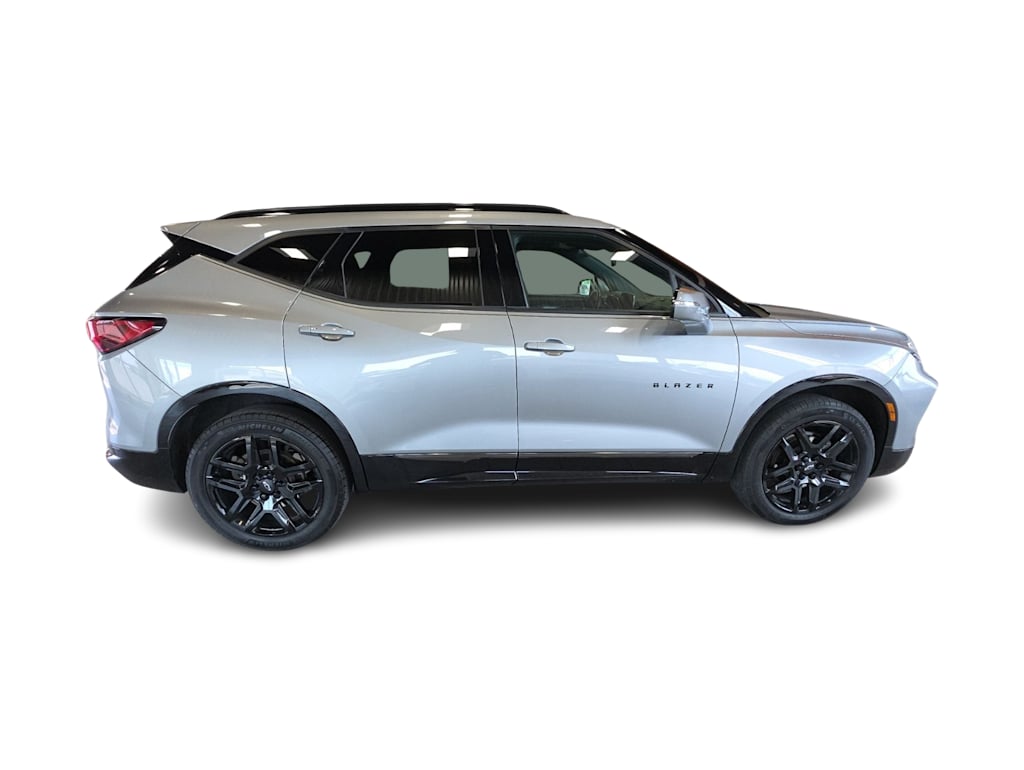 Thumbnail: 2024 Chevrolet Blazer - 17