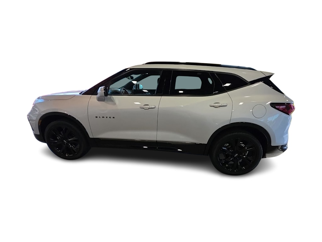 Thumbnail: 2021 Chevrolet Blazer - 21