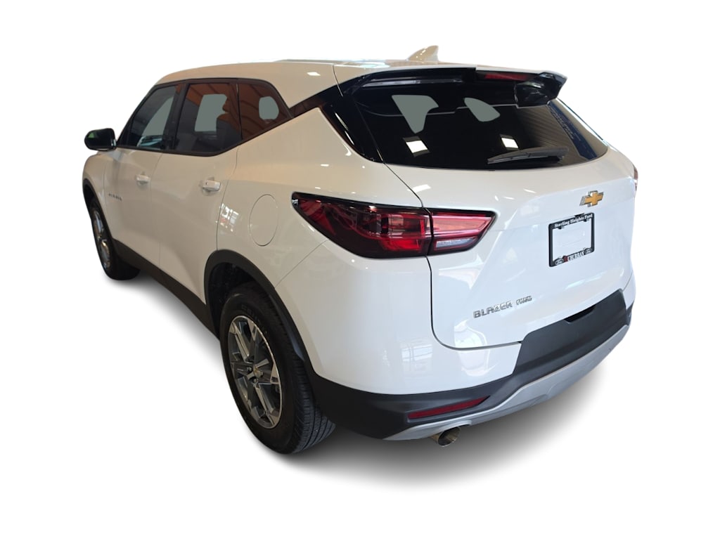 Thumbnail: 2025 Chevrolet Blazer - 4