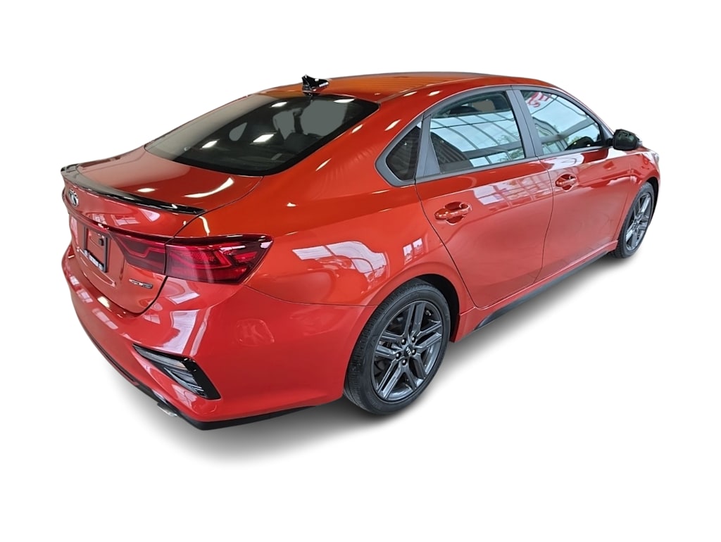 Thumbnail: 2021 Kia Forte - 18