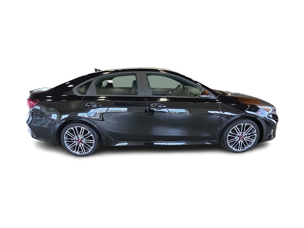 Thumbnail: 2023 Kia Forte - 15
