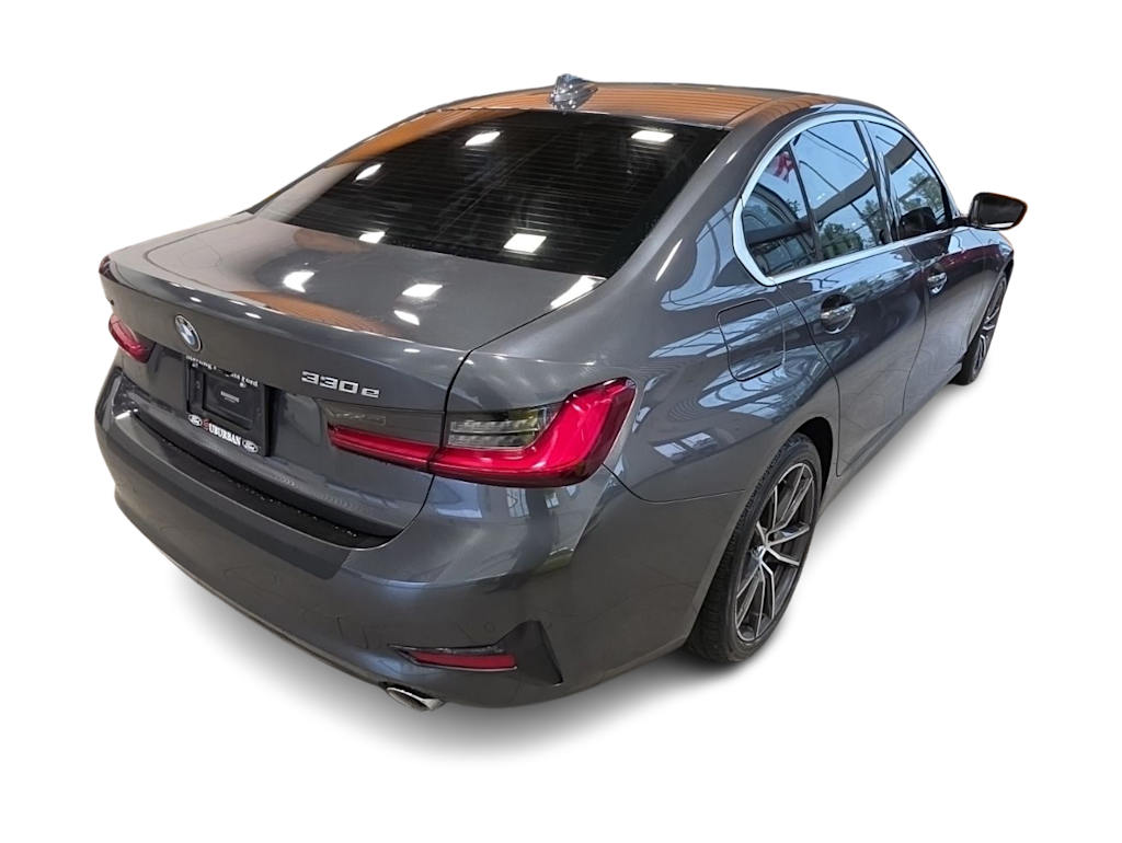 Thumbnail: 2021 BMW 3 Series - 18