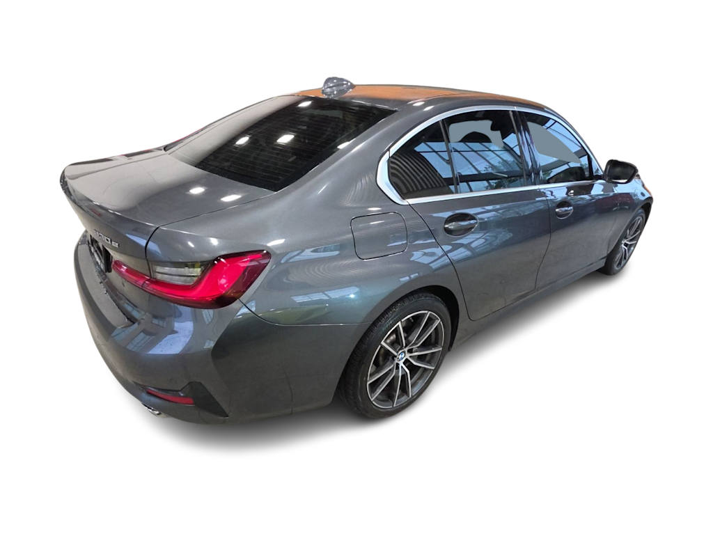 Thumbnail: 2021 BMW 3 Series - 17