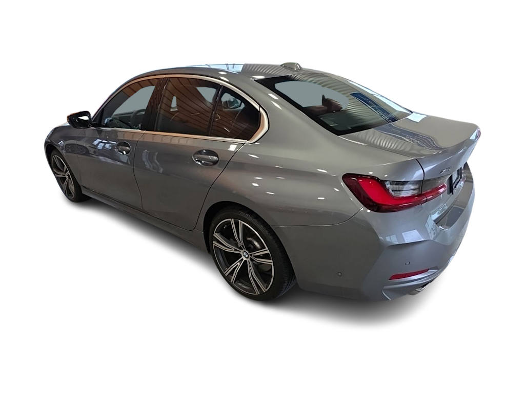 Thumbnail: 2024 BMW 3 Series - 21