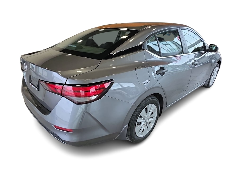 Thumbnail: 2025 Nissan Sentra - 17
