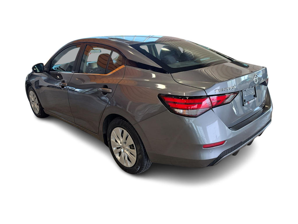 Thumbnail: 2020 Nissan Sentra - 16