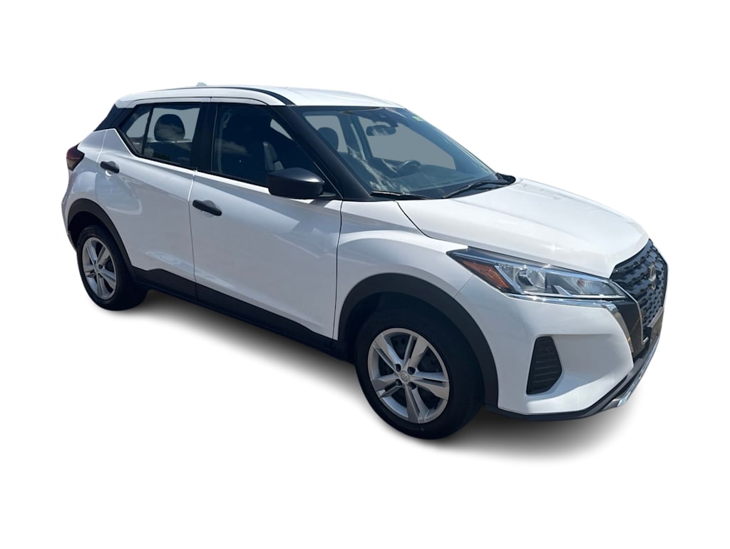 Thumbnail: 2022 Nissan Kicks - 10