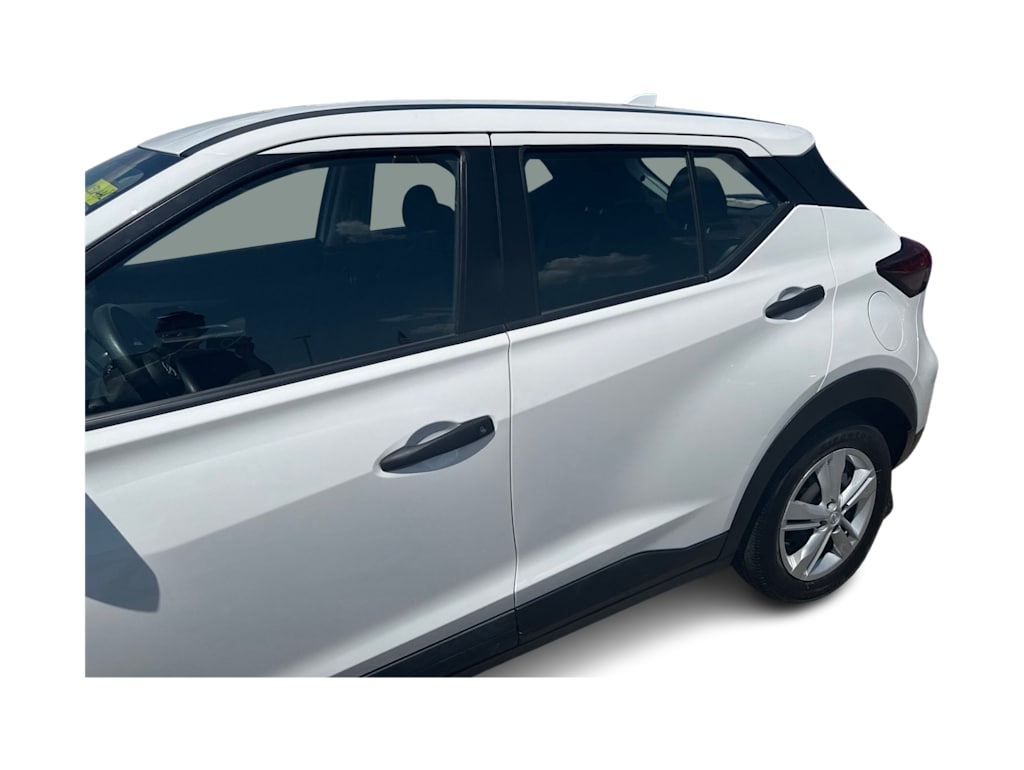 Thumbnail: 2022 Nissan Kicks - 2