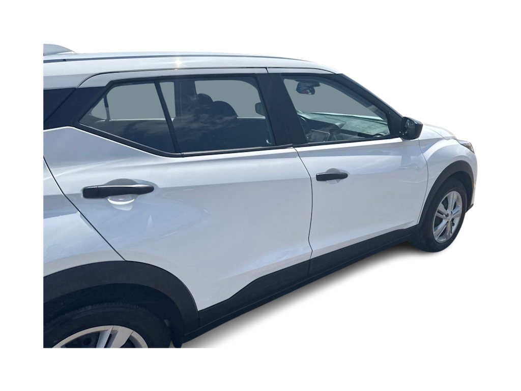 Thumbnail: 2022 Nissan Kicks - 16