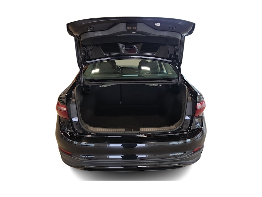 Thumbnail: 2024 Volkswagen Jetta - 12
