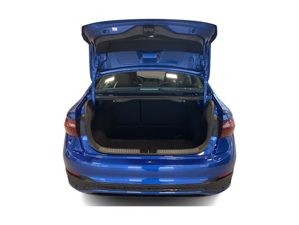 Thumbnail: 2024 Volkswagen Jetta - 13