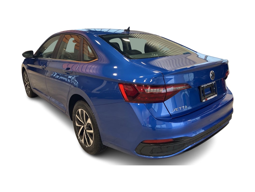 Thumbnail: 2024 Volkswagen Jetta - 4