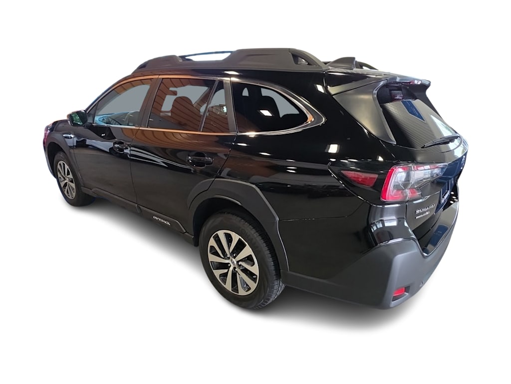 Thumbnail: 2023 Subaru Outback - 18