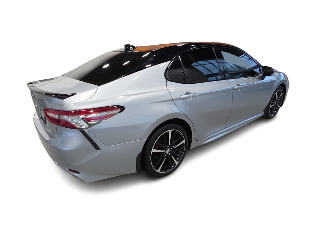 Thumbnail: 2019 Toyota Camry - 20
