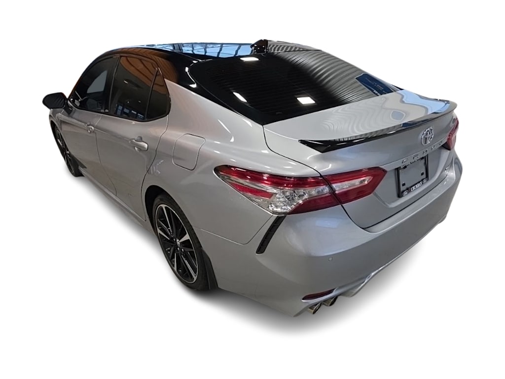 Thumbnail: 2019 Toyota Camry - 4