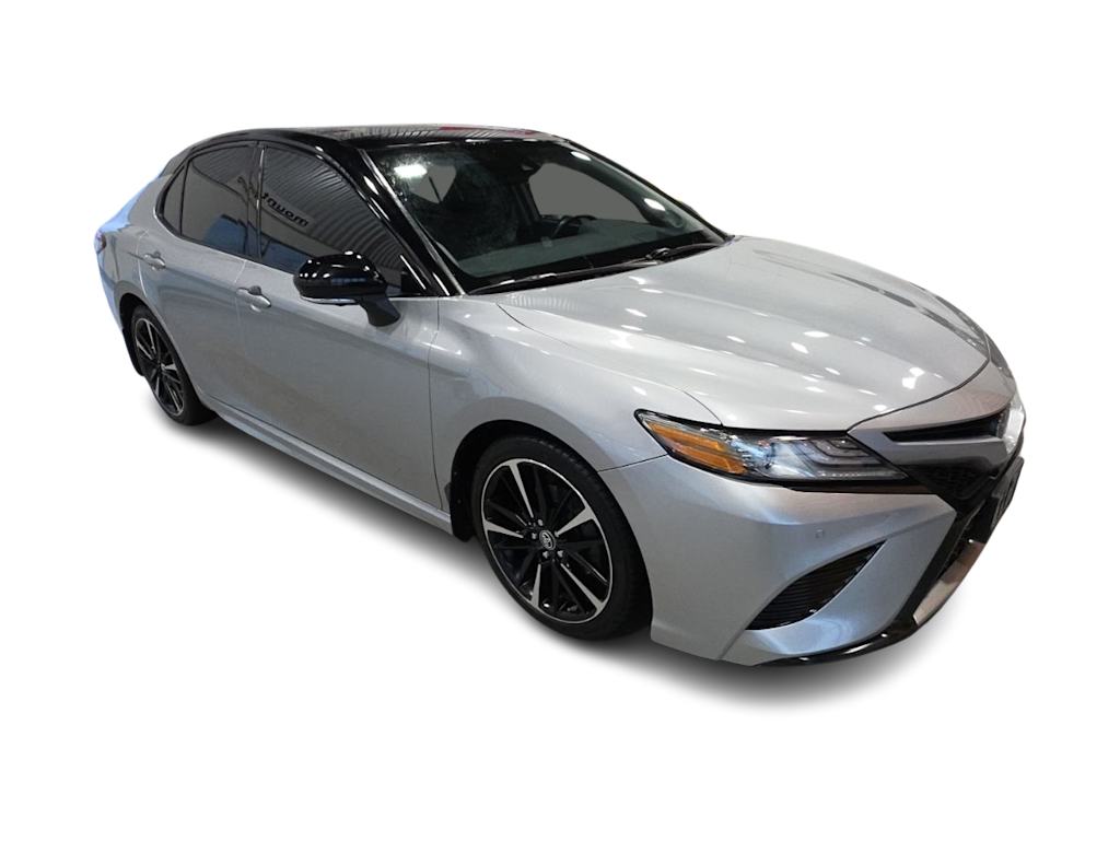 Thumbnail: 2019 Toyota Camry - 16