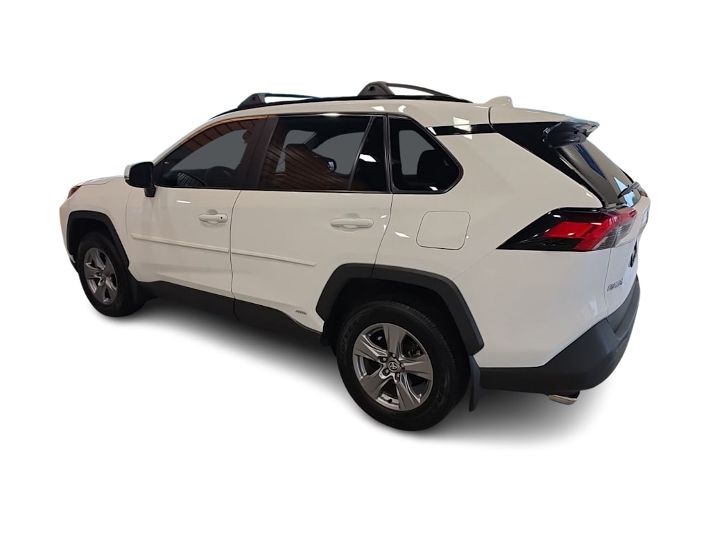 Thumbnail: 2022 Toyota RAV4 - 18
