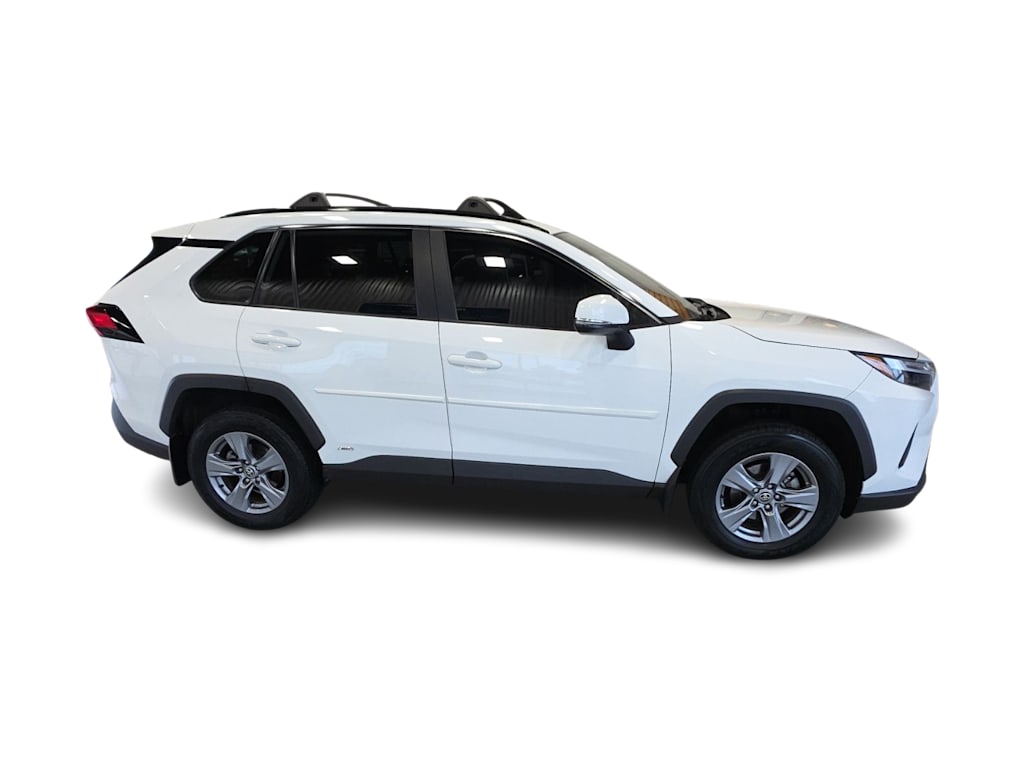 Thumbnail: 2022 Toyota RAV4 - 15