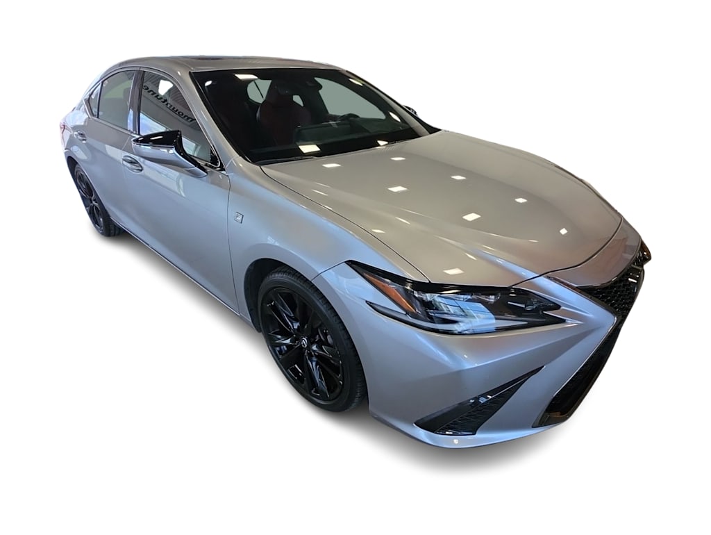 Thumbnail: 2022 Lexus ES - 19