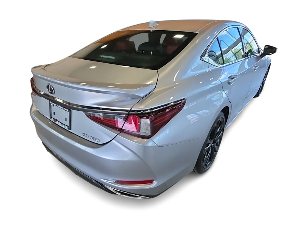Thumbnail: 2022 Lexus ES - 22