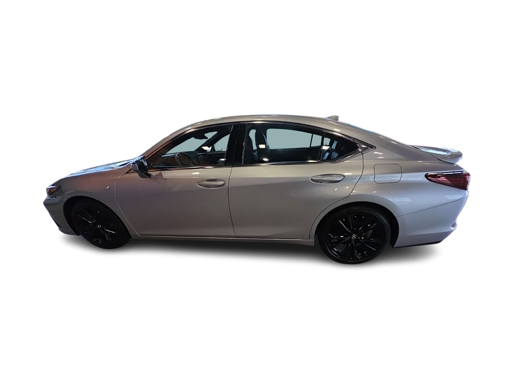 Thumbnail: 2022 Lexus ES - 3