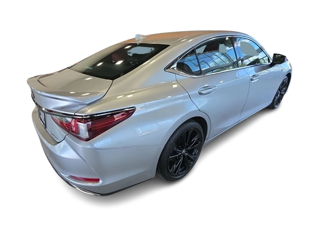 Thumbnail: 2022 Lexus ES - 21