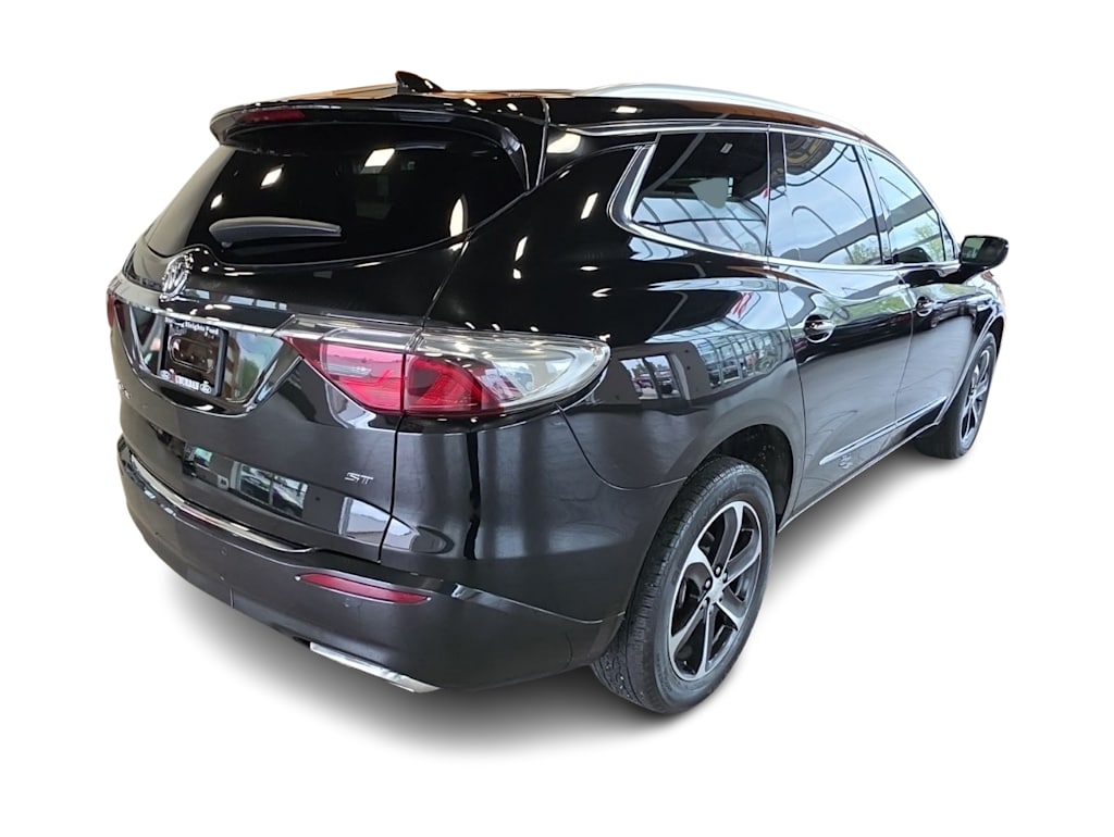 Thumbnail: 2022 Buick Enclave - 18