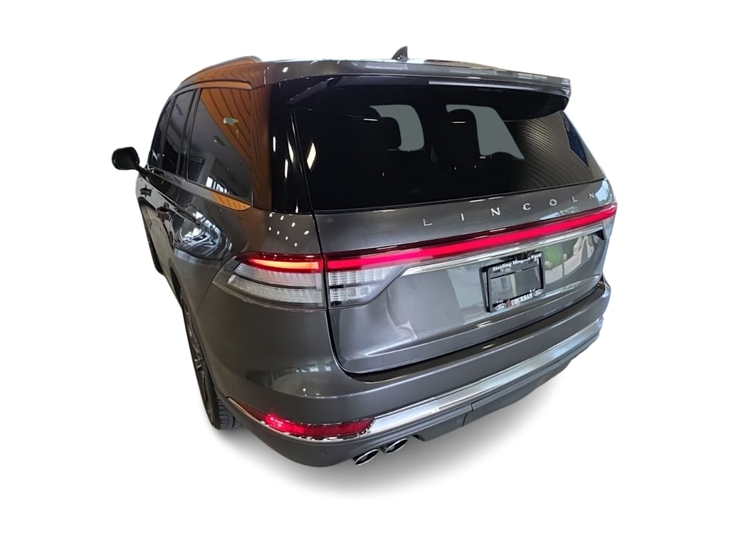 Thumbnail: 2020 Lincoln Aviator - 4