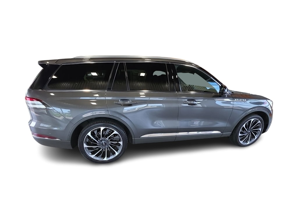 Thumbnail: 2020 Lincoln Aviator - 19