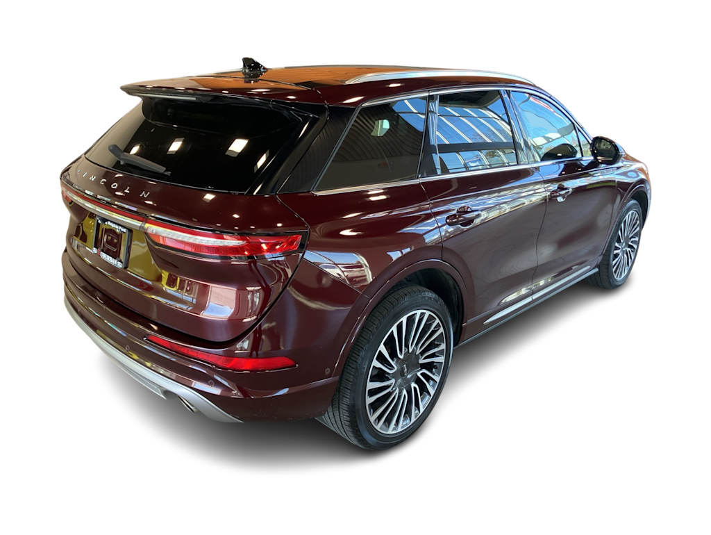 Thumbnail: 2021 Lincoln Corsair - 18