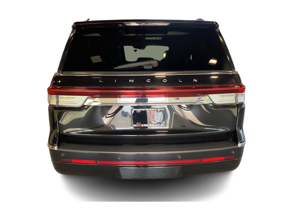 Thumbnail: 2023 Lincoln Navigator - 5