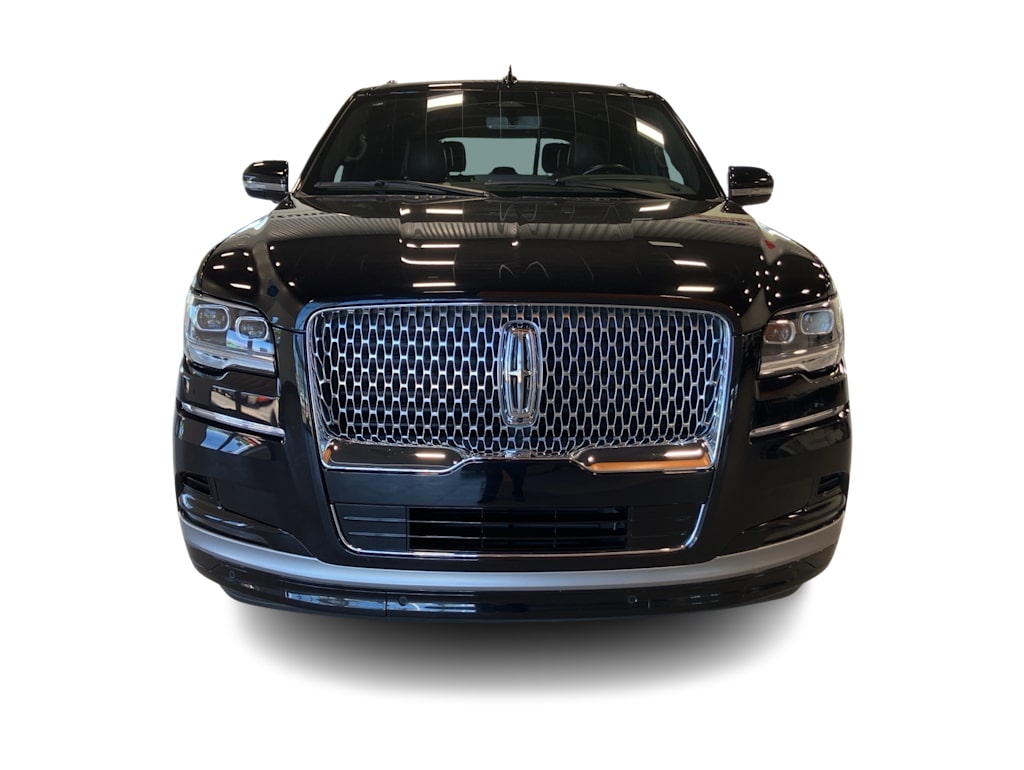 Thumbnail: 2023 Lincoln Navigator - 6