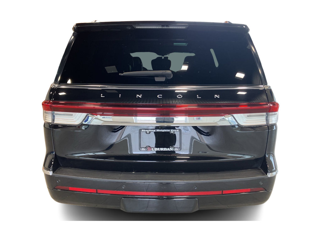 Thumbnail: 2023 Lincoln Navigator - 5