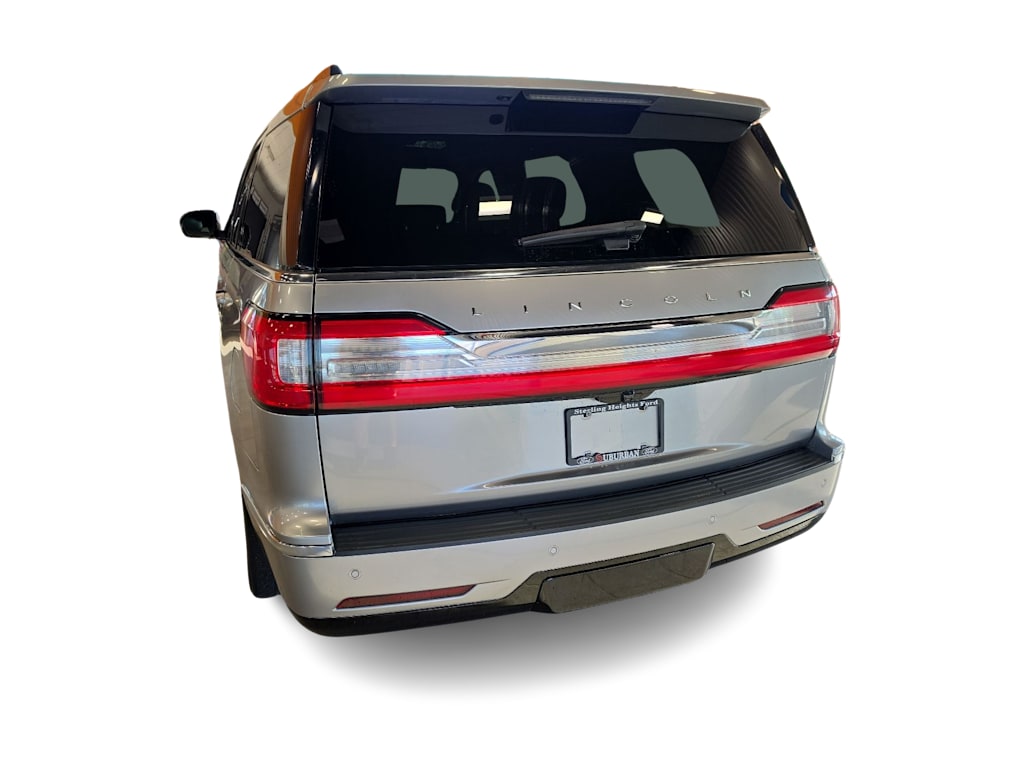 Thumbnail: 2020 Lincoln Navigator - 21