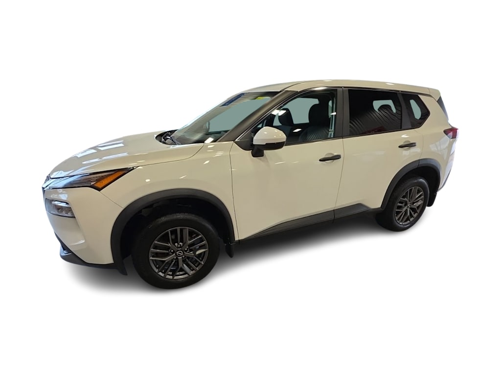 Thumbnail: 2021 Nissan Rogue - 3