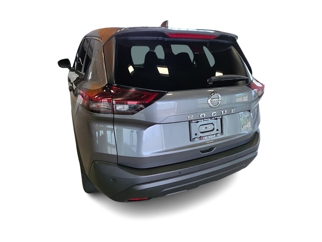 Thumbnail: 2021 Nissan Rogue - 4