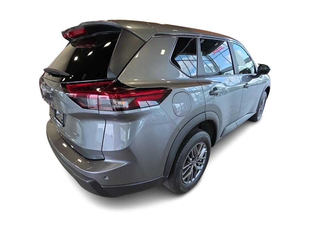 Thumbnail: 2024 Nissan Rogue - 17