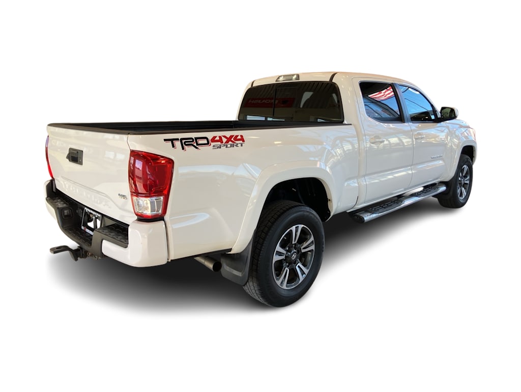 Thumbnail: 2017 Toyota Tacoma - 16