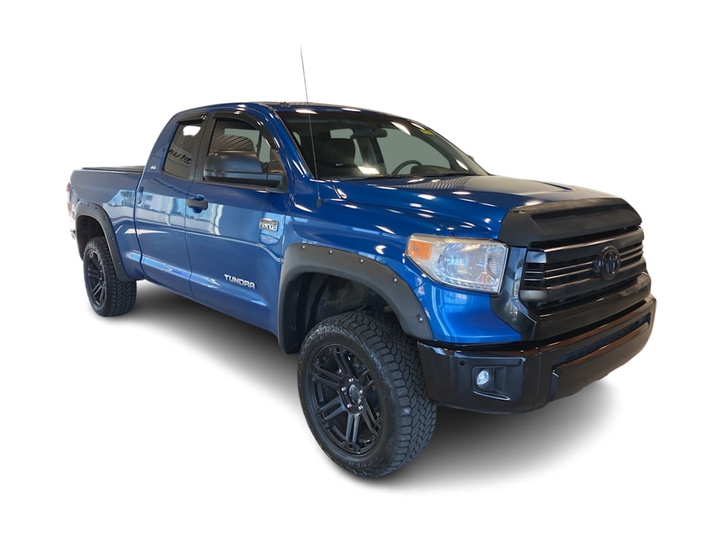 Thumbnail: 2016 Toyota Tundra - 16