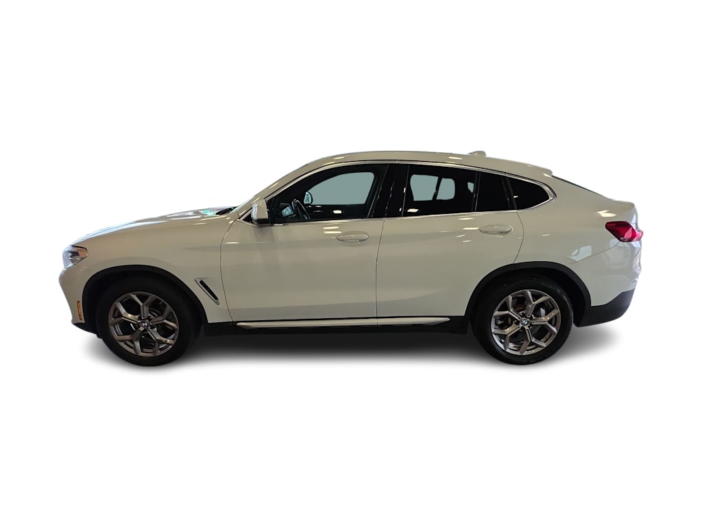 Thumbnail: 2021 BMW X4 - 2