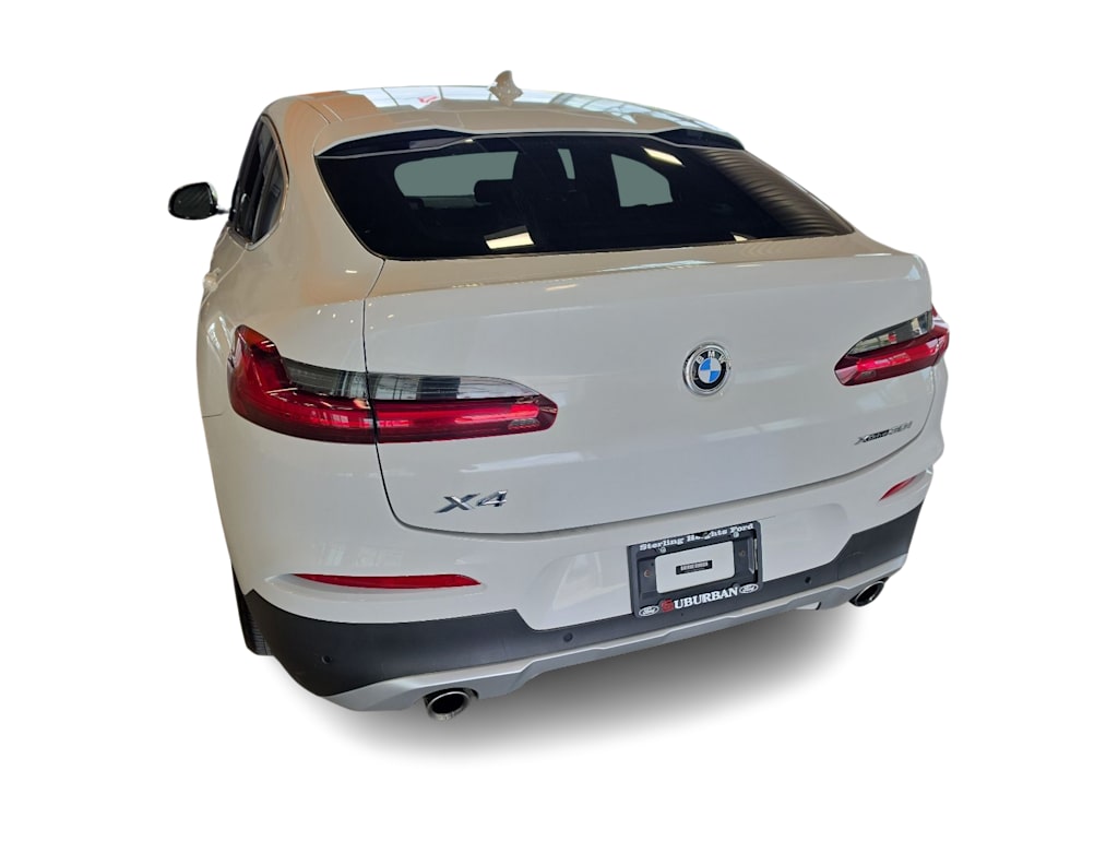 Thumbnail: 2021 BMW X4 - 21