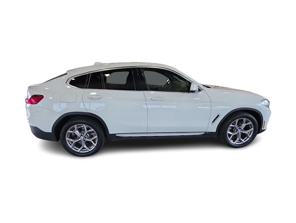 Thumbnail: 2021 BMW X4 - 18