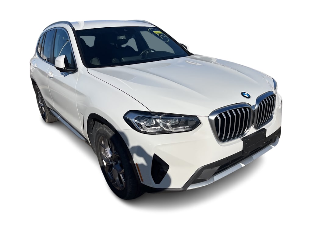 Thumbnail: 2022 BMW X3 - 23