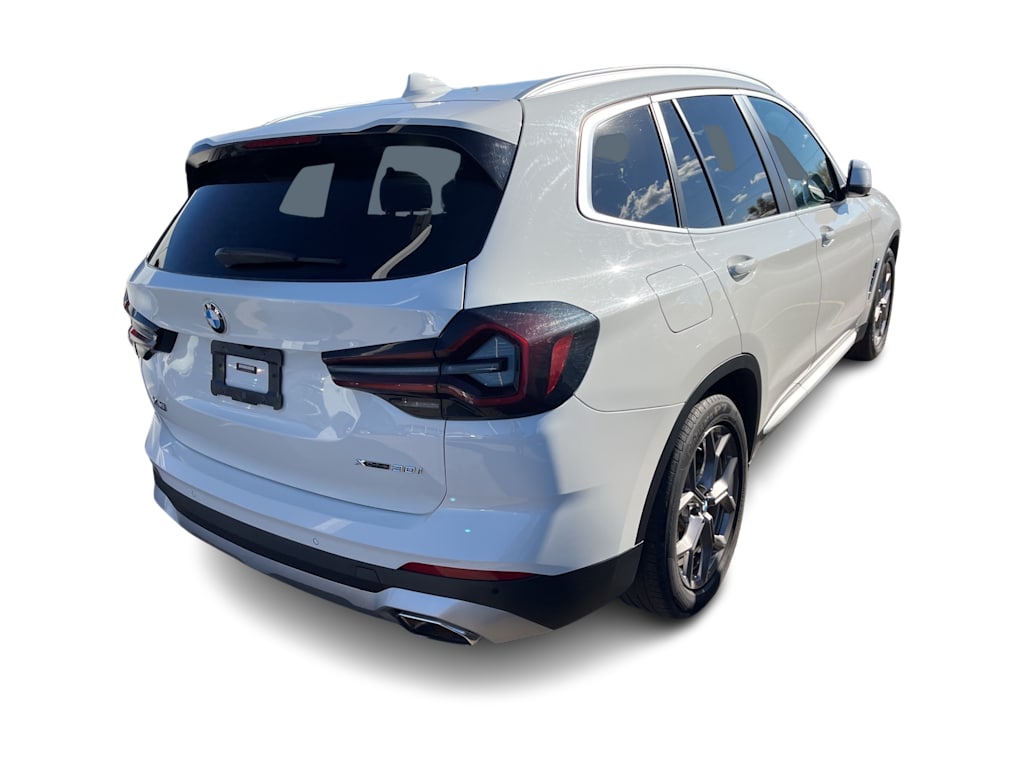 Thumbnail: 2022 BMW X3 - 17